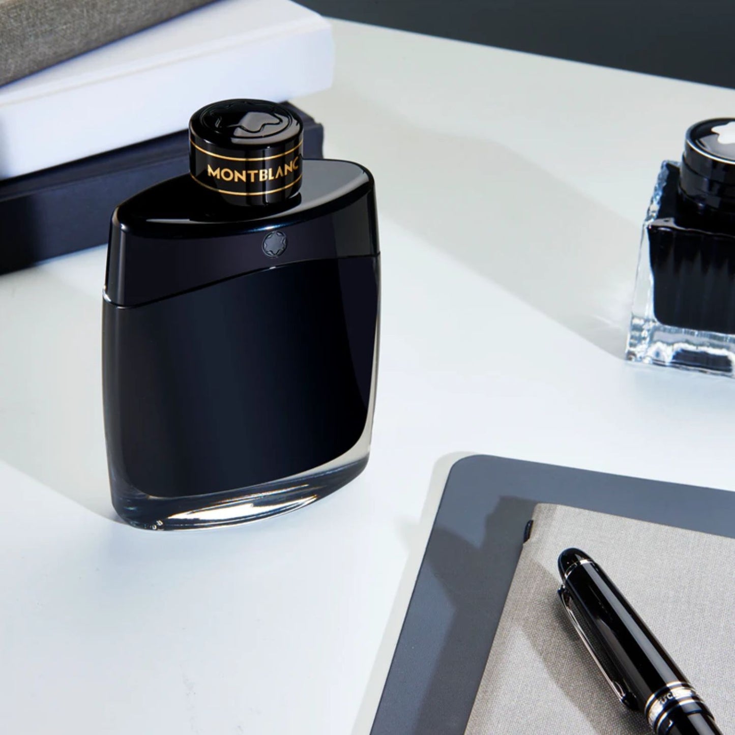 perfume elegante hombre
